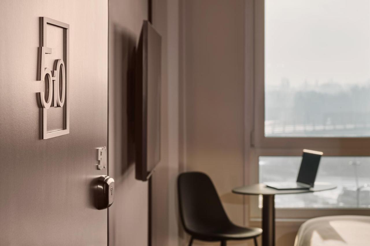 Ibis Bethune Centre Gare Екстериор снимка
