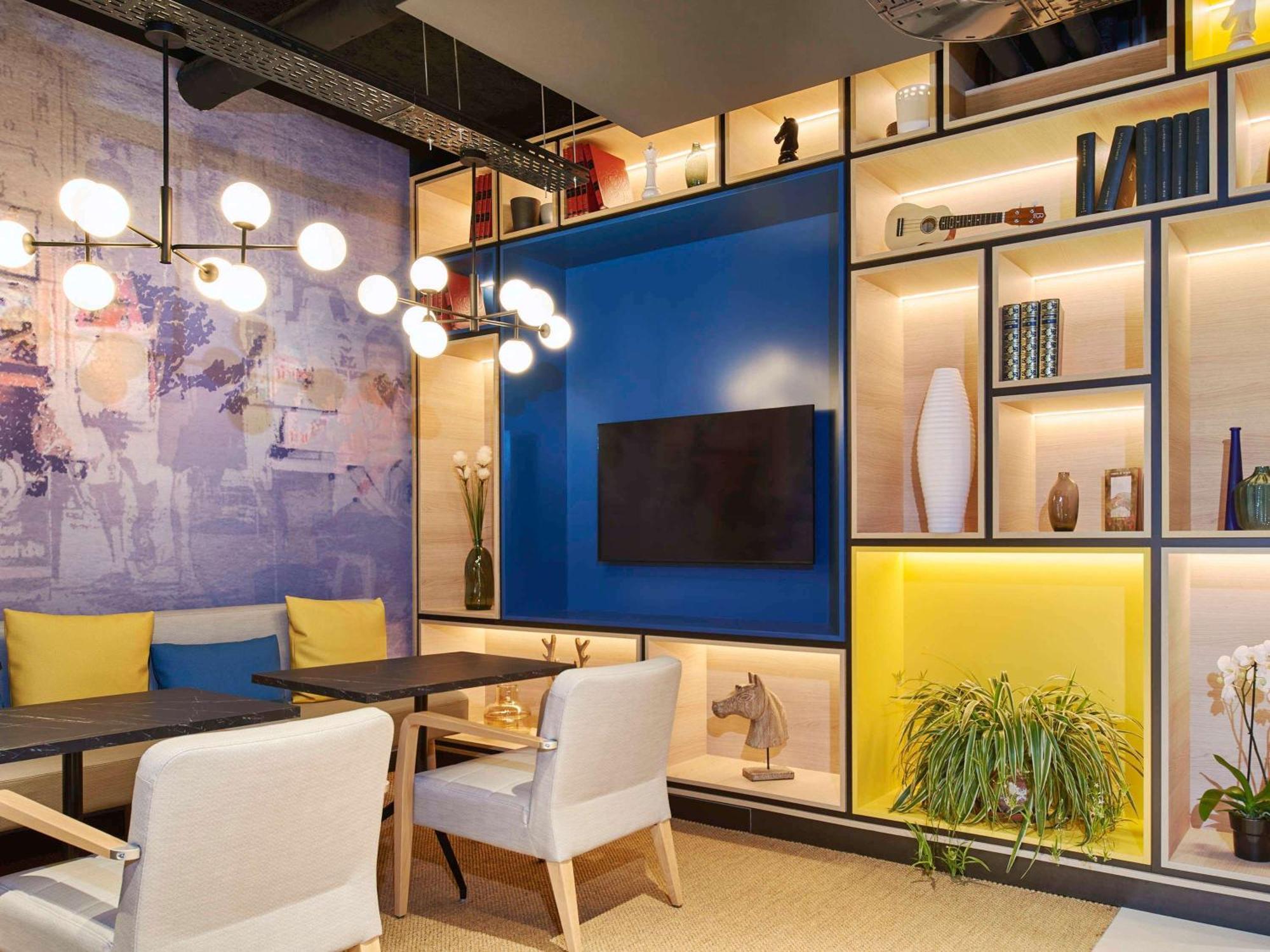 Ibis Bethune Centre Gare Екстериор снимка